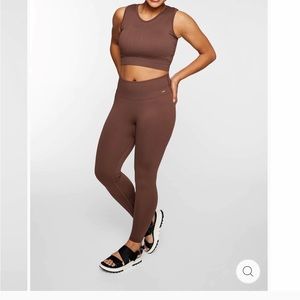 Lila’s Active Ribbed Seamless Leggings